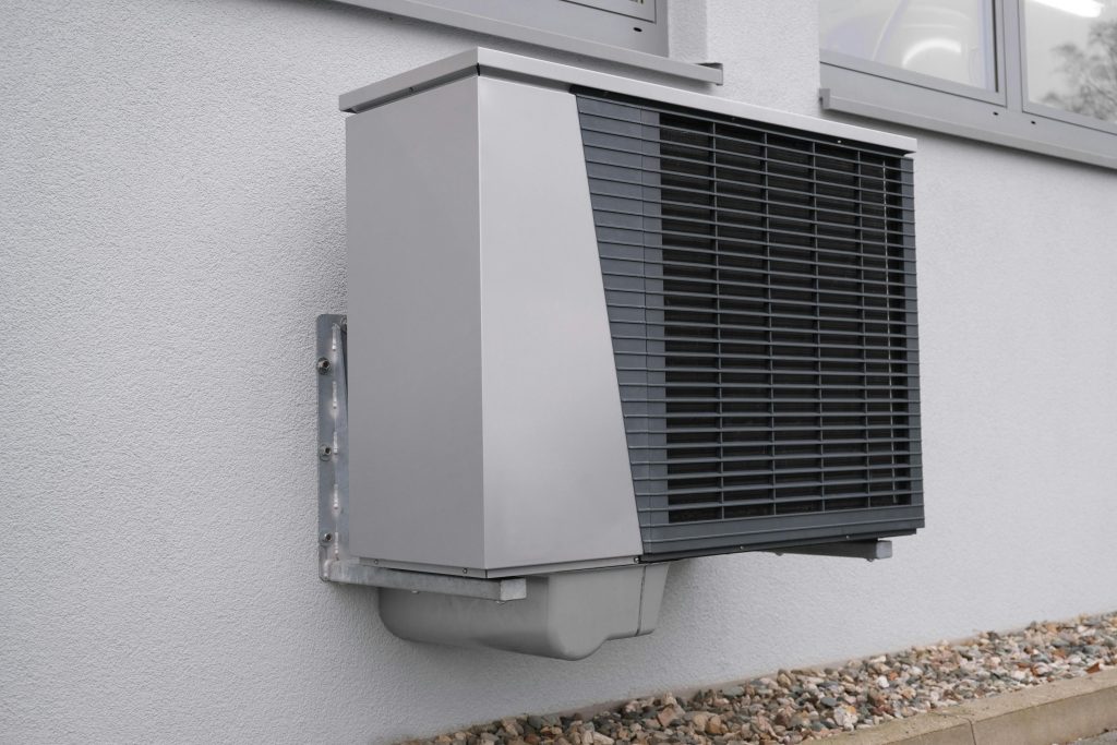Is a Heat Pump worth it, how do they work and can you get a UK Government Grant